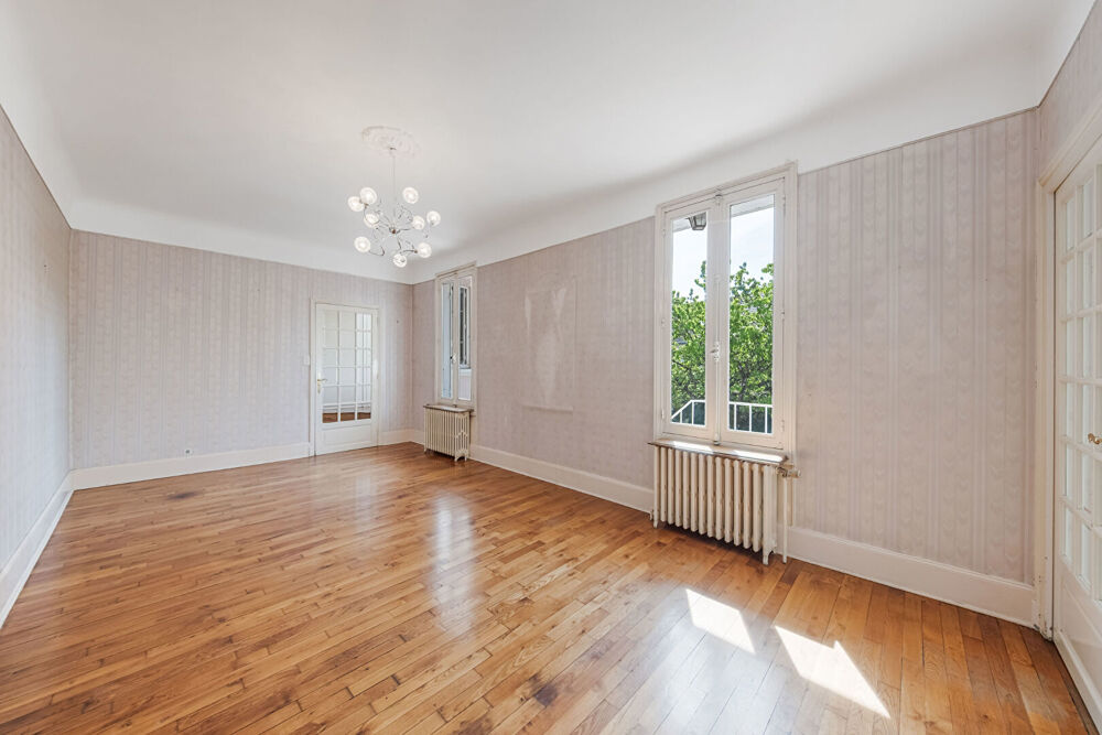 Maison de 122 m² à vendre à Chalon-sur-Saône - Exclusivité NESTENN