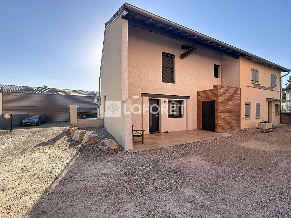 Vente Maison Maison de village rénovée - Mézériat Mezeriat