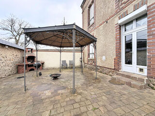  Maison � vendre 9 pi�ces 220 m�