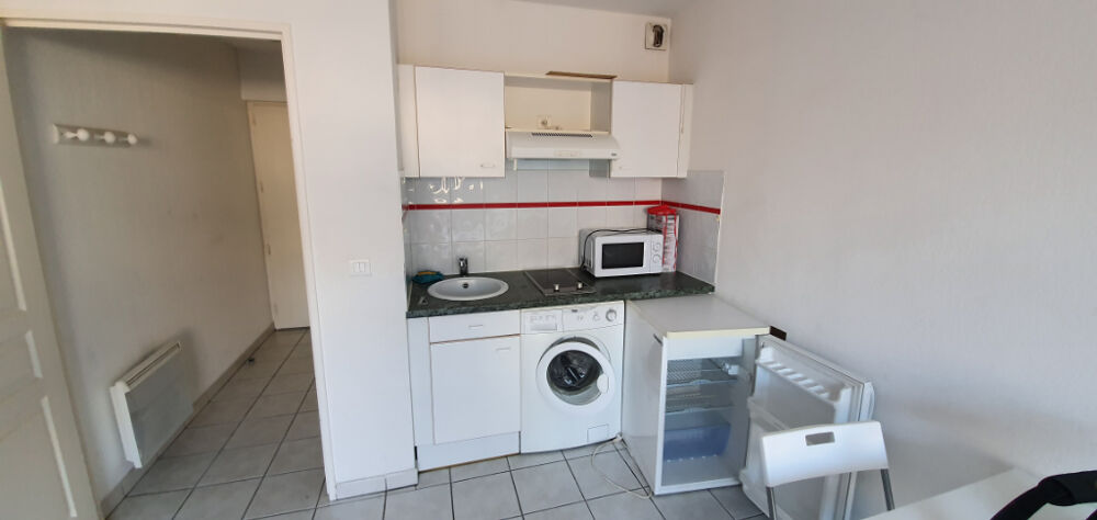 Location Appartement Appartement - 1 pièce(s) - 22m² Salon de provence