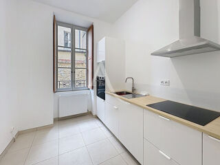  Maison à louer 6 pièces 87 m²