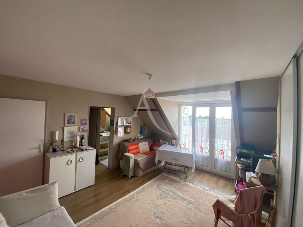STUDIO EN BON ETAT
