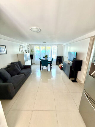  Maison à louer 5 pièces 132 m² Les pavillons sous bois