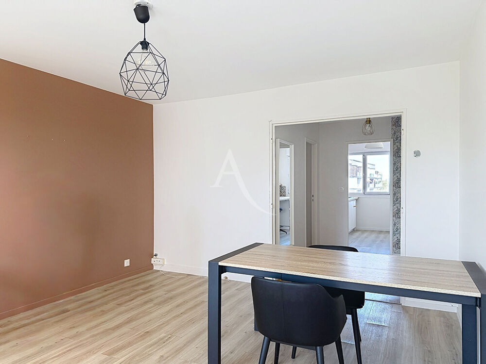 Appartement Les Ponts De Ce 3 pièce(s) 68 m2