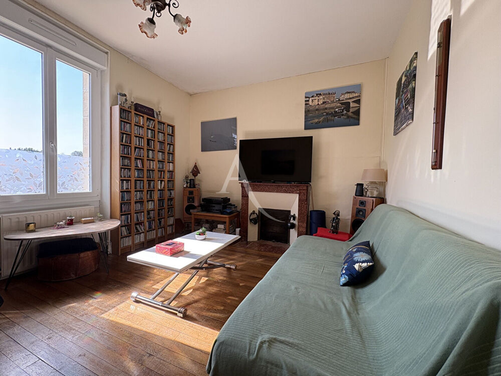 Maison 6 pièces - 3 chambres - LES VELLUIRE SUR VENDEE