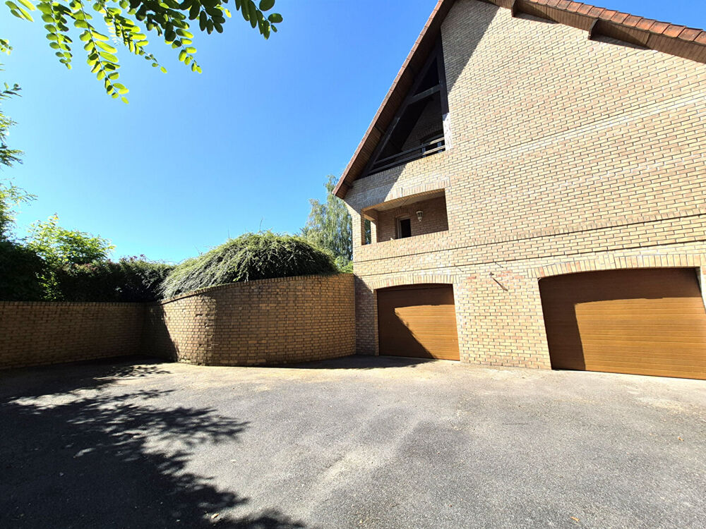 Vente Maison Maison Cambrai 10 pièce(s) 170 m2 Cambrai