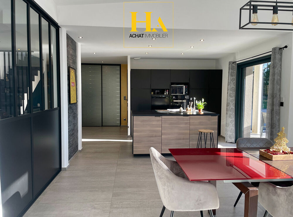 Vente Maison Maison Moderne avec piscine Idéalement située Montélimar Montelimar