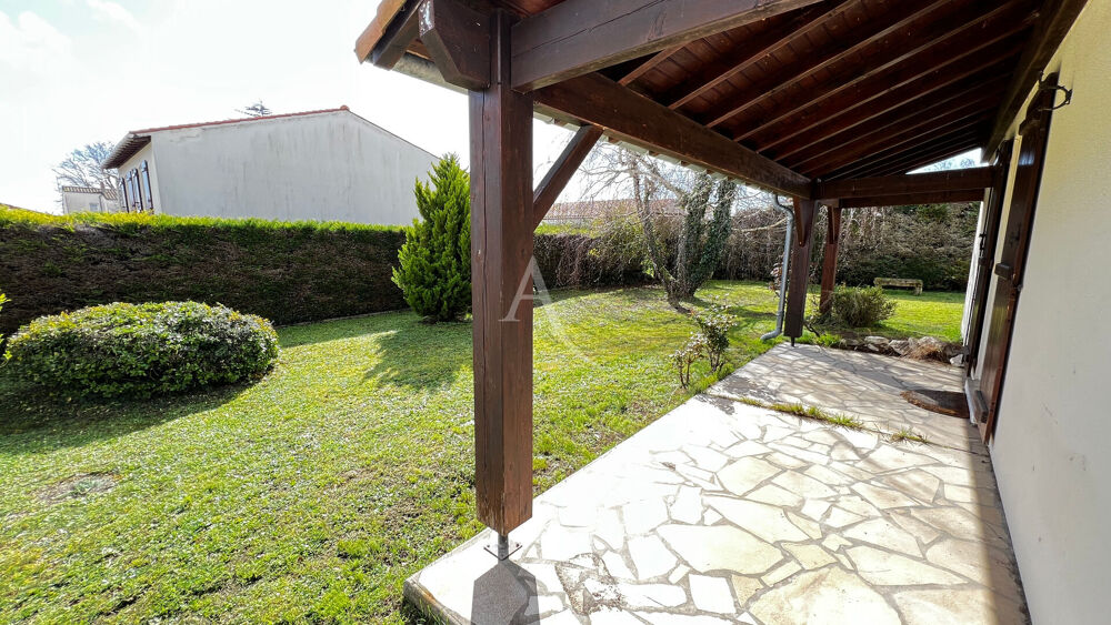 Maison centre-ville de Saint Sulpice de Royan 4 pièces plain-pied