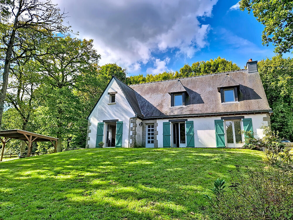 Maison Guillac 6 pièce(s) 145 m2
