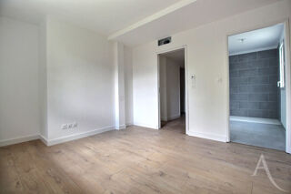  Maison  vendre 6 pices 141 m