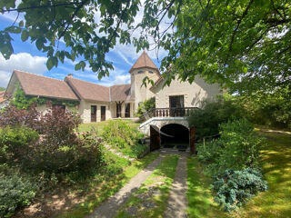  Villa à vendre 11 pièces 300 m²