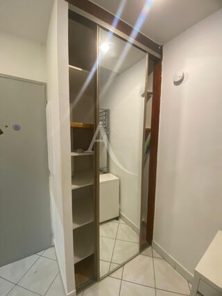  Appartement à louer 1 pièce 20 m²