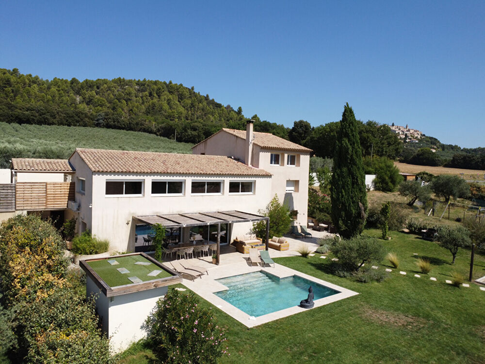Maison à vendre en Provence proche AIX EN PROVENCE, avec vue et piscine. / Exceptional Provençal Property with Pool, Panoramic V