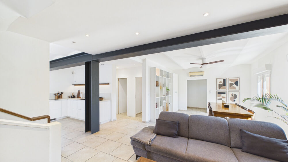 Vente Maison 10 MIN DES PLAGES - MAISON DE VILLAGE AVEC COUR ET TERRASSE Narbonne