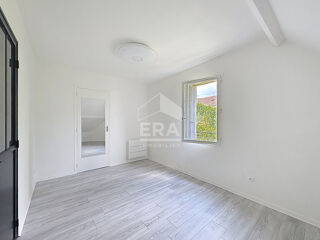  Appartement à louer 2 pièces 48 m²
