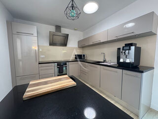  Maison à vendre 4 pièces 217 m²