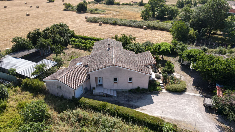 Villa 147 m² sur 1962 m²