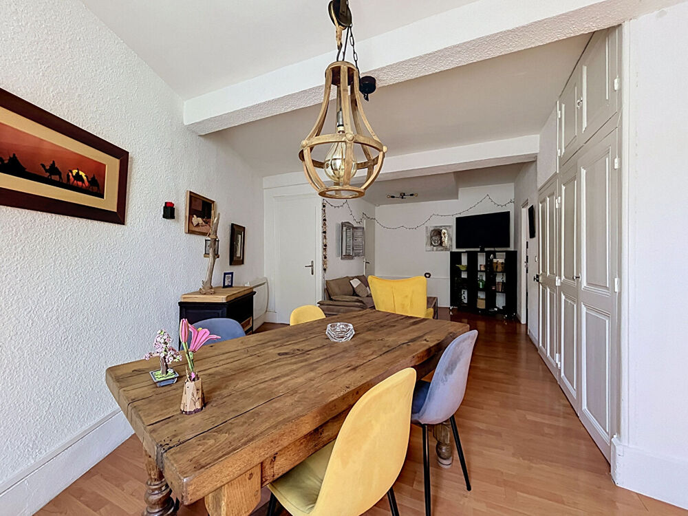 Maison de rue Livron Sur Drome, décoration soignée, 2 chambres, cuisine équipée