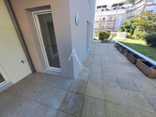  Appartement  louer 4 pices 86 m