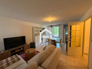  Appartement à louer 2 pièces 42 m²