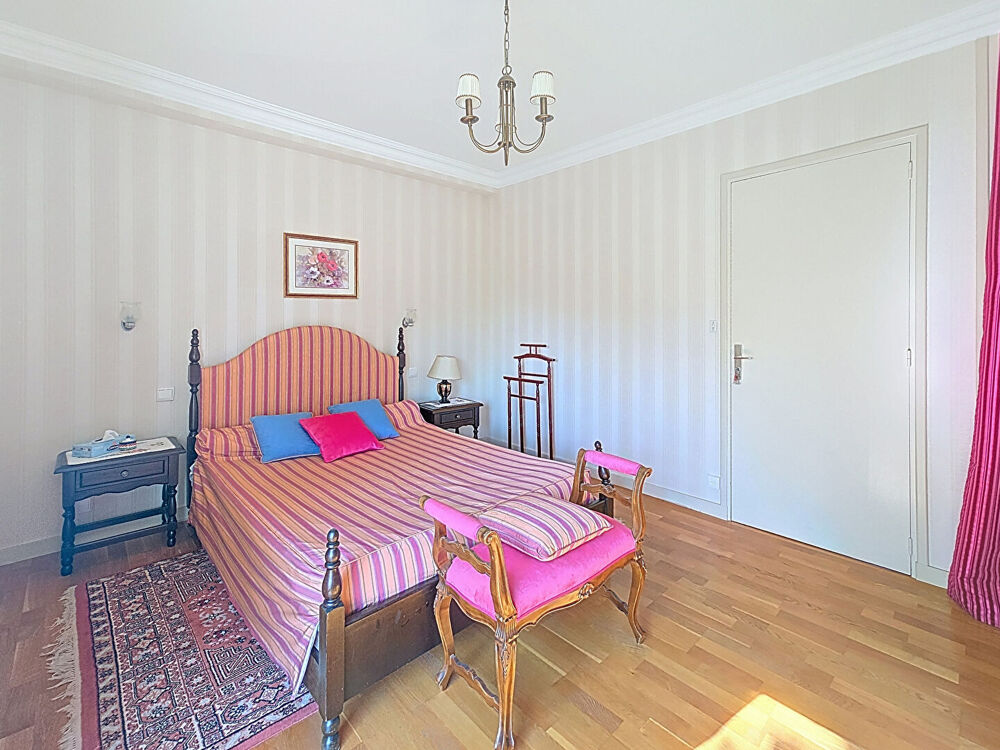Vente Appartement Appartement Tours 3 pièces 73m2 proche gare TGV, commerces, écoles, tram Tours