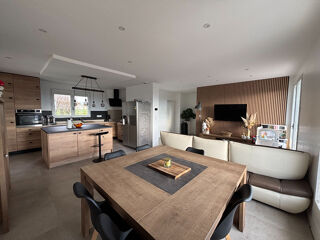  Maison � vendre 6 pi�ces 140 m�