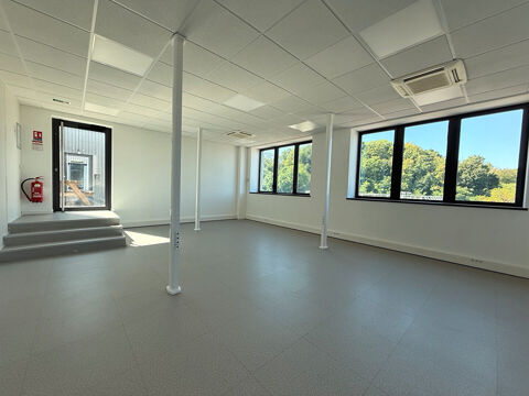  Bureaux  200 m2 - Proche rocade BESANCON 