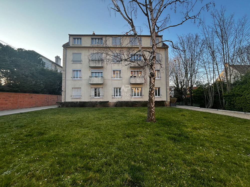 Appartement 3 pièces 56 m² · à Maisons Laffitte · 56 m² · 240 000 €