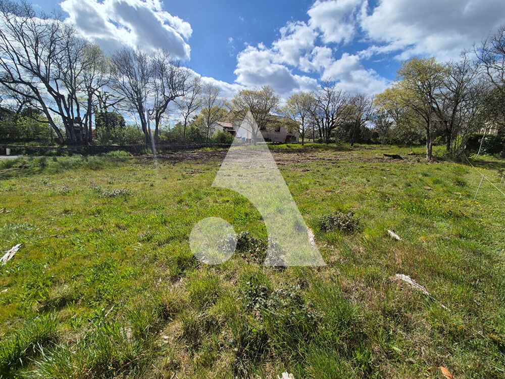 Vente Terrain Parcelle de 850 m² à bâtir  cadre résidentiel et paisible Lachapelle sous aubenas