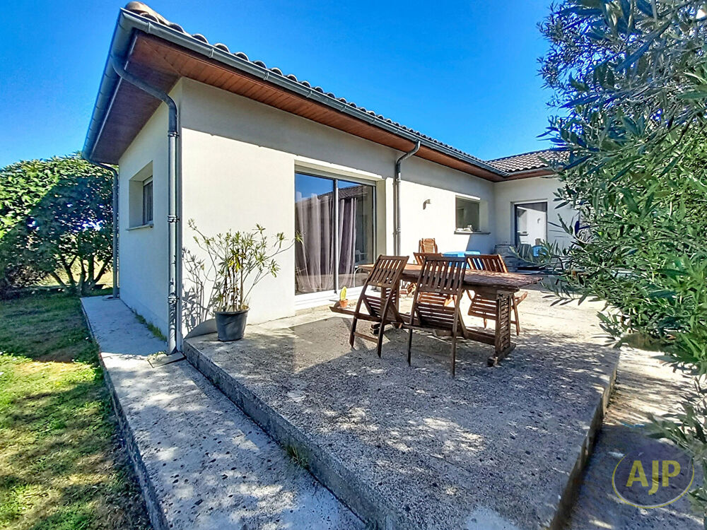 Vente Maison Maison d'environ 140m² - 3 chambres sur Lesparre-Médoc ! Lesparre medoc