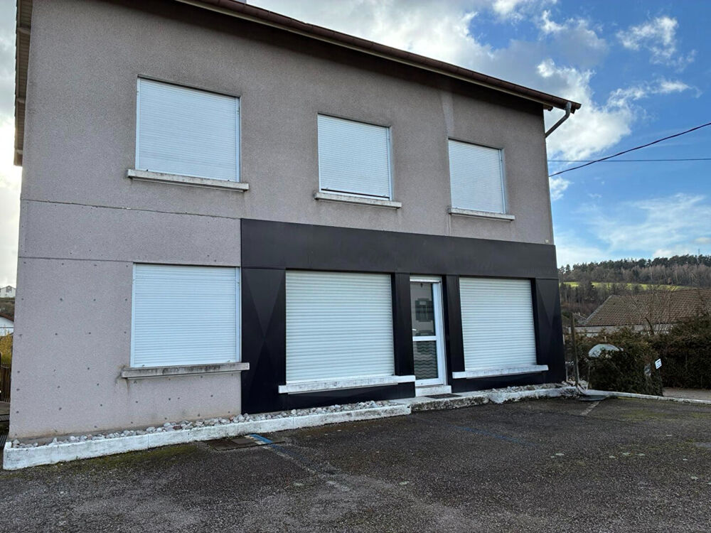 Maison 8 pièces 197 m² · à Pouxeux · 197 m² · 251 450 €