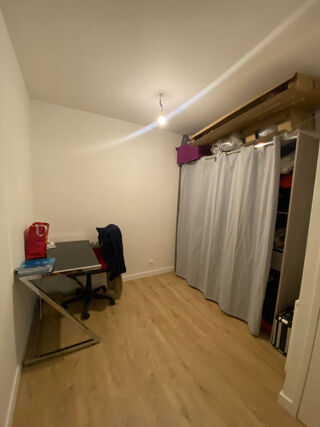  Appartement à louer 3 pièces 65 m²