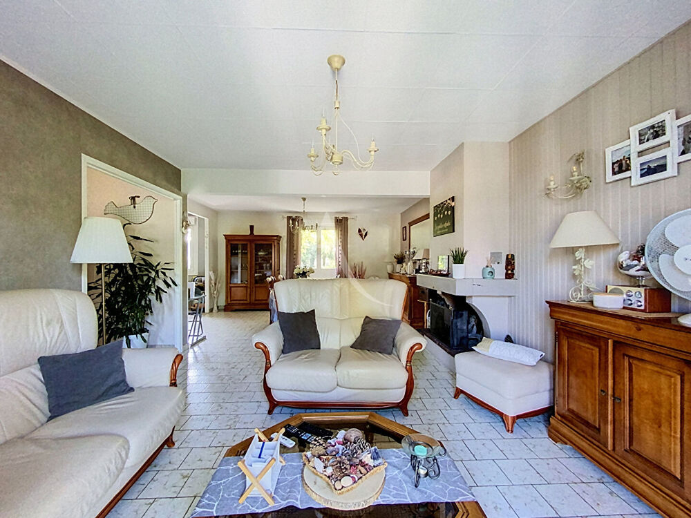 Maison Montreuil Juigne 6 pièces 133 m2