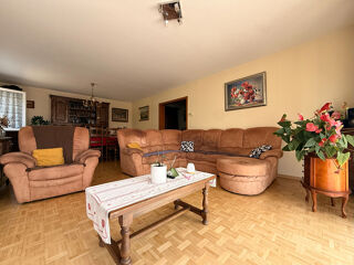  Maison à vendre 8 pièces 137 m²
