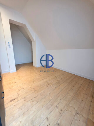  Maison � vendre 8 pi�ces 350 m�