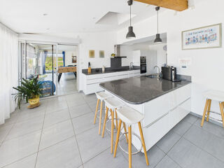  Maison � vendre 8 pi�ces 361 m�