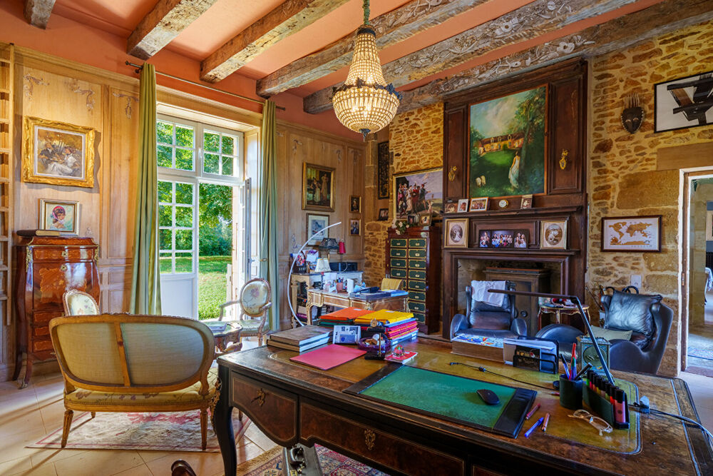 à vendre  Maison Excideuil (24160)