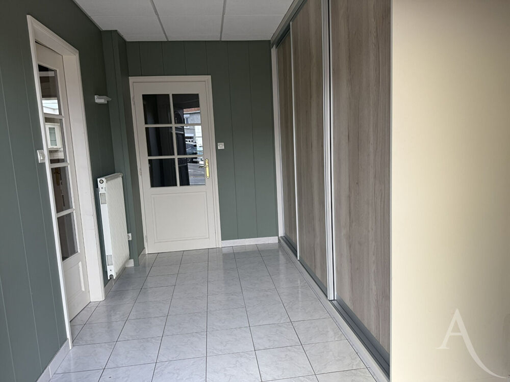 Maison mitoyenne - 6 pièce(s) 148 m² - RENESCURE