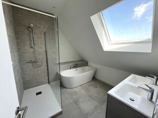 Maison à vendre 10 pièces 164 m²