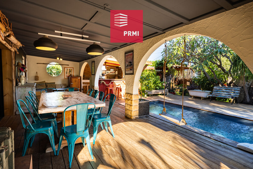 Vente Maison Maison avec Piscine Secteur Grand Anse, À 10 min du CHU Saint-Pierre 97410 Petite ile