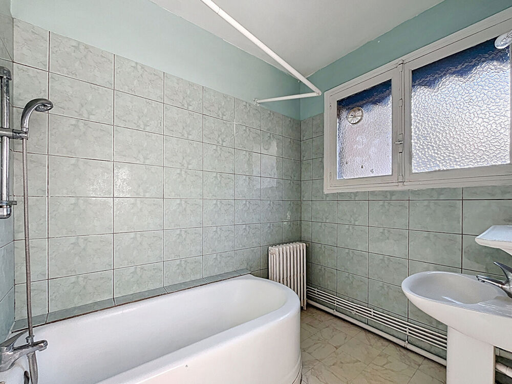 Appartement Elbeuf 3 pièce(s) 83 m2