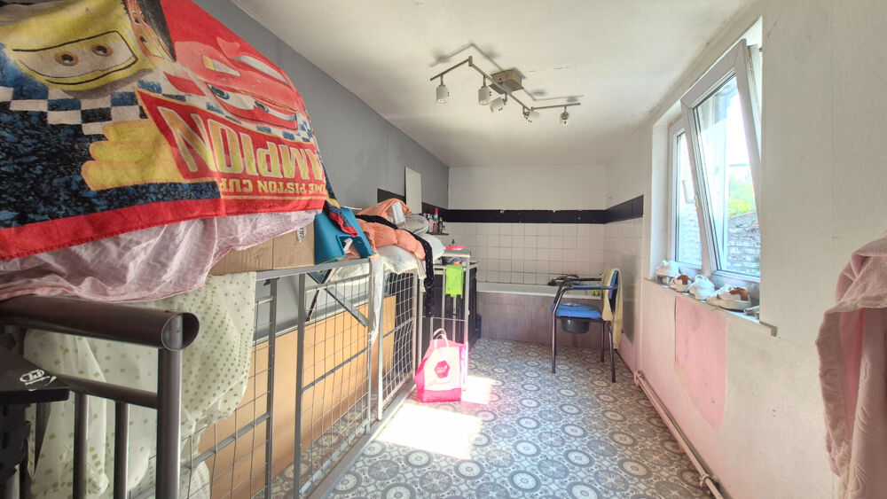 Vente Maison Maison 97.9m², 3 chambres,  louée Lys lez lannoy
