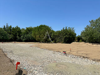  Terrain à vendre 557 m²