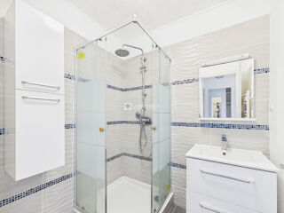  Appartement à louer 2 pièces 37 m²