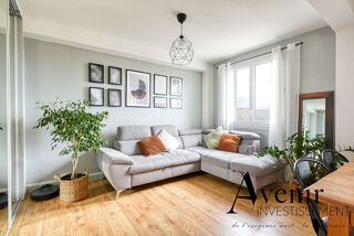  Appartement  vendre 4 pices 82 m