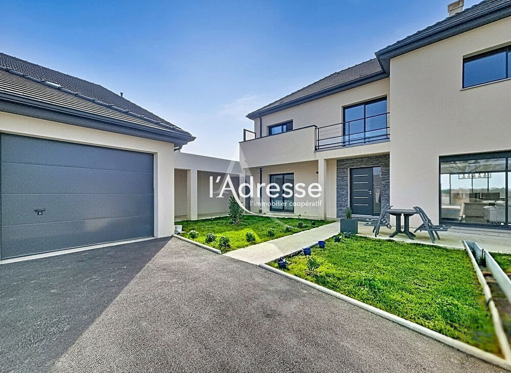 Maison 6 pièces 166 m² · à Saint Fiacre · 166 m² · 630 000 €
