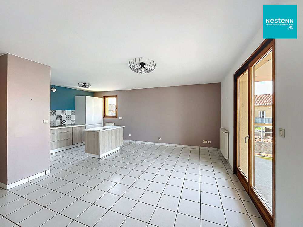 Location Appartement Appartement Saint Romain Le Puy - 4 pièce(s) 91,62 m² - 3 chambres- garage - place de stationnement Saint romain le puy