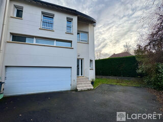  Maison à vendre 8 pièces 180 m²