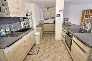  Appartement  vendre 4 pices 84 m