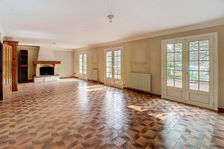  Maison � vendre 10 pi�ces 239 m�